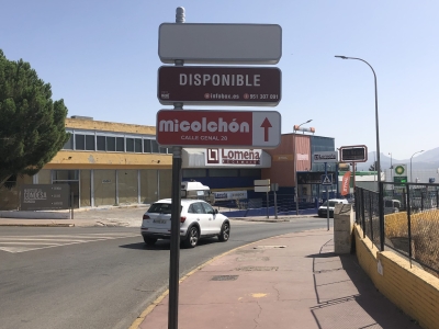 Poste publicitario de 150x50 cm en Ronda, Málaga