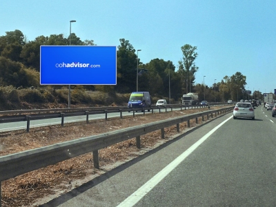 Valla publicitaria de 16x3 m en Marbella, Málaga