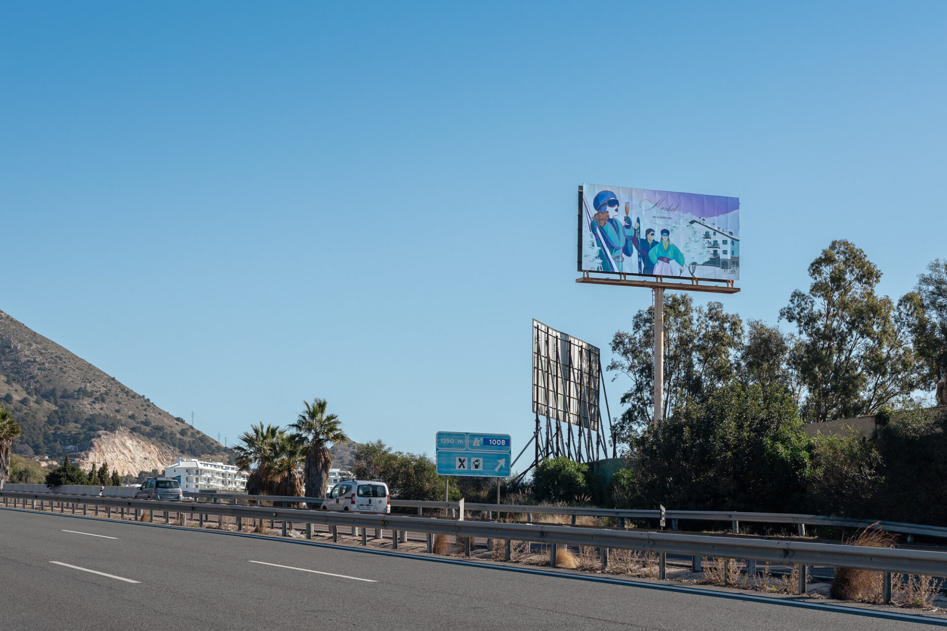 Publicidad Exterior para Hotel Maribel en Sierra Nevada